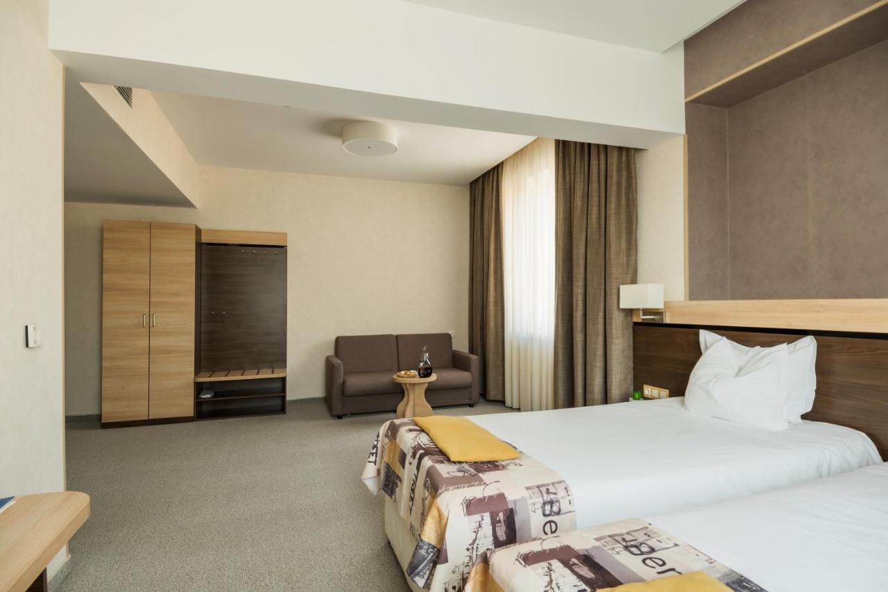 Dunav Plaza Hotel Русе Екстер'єр фото