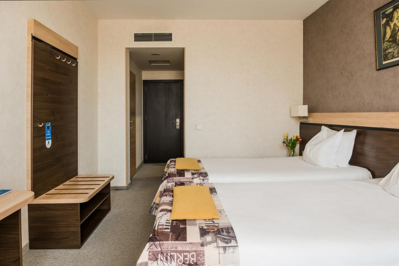 Dunav Plaza Hotel Русе Екстер'єр фото