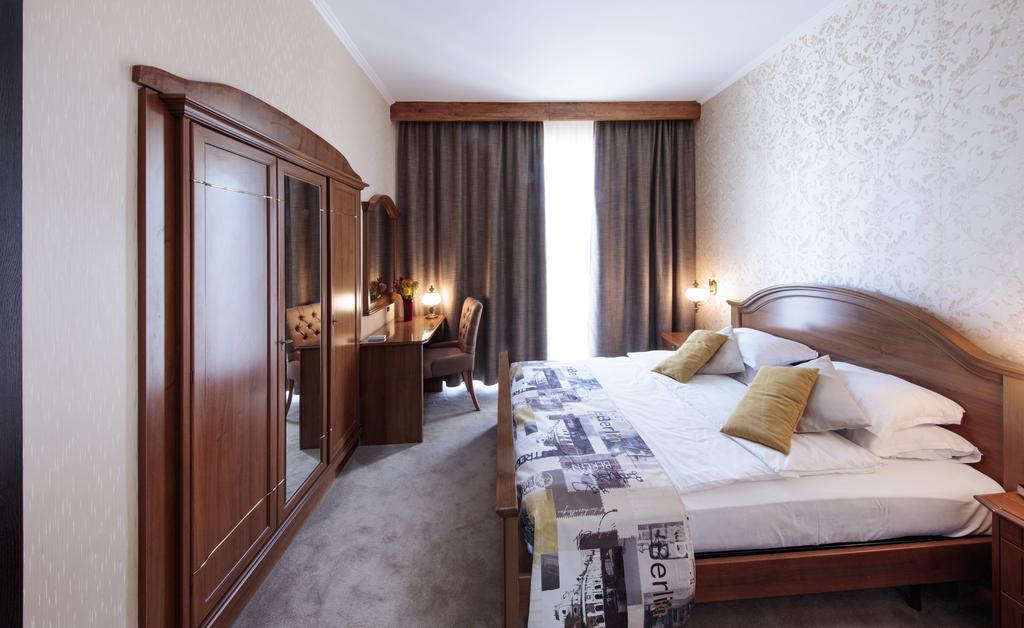 Dunav Plaza Hotel Русе Екстер'єр фото